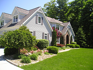 Landscapers and Lawncare Services in East Islip, NY